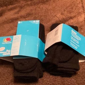 Fruit of the Loom black comfort top crew socks